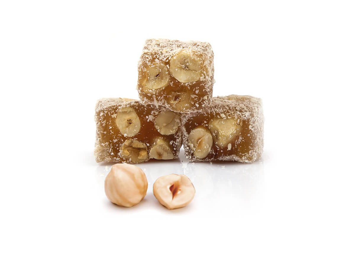 Özsafalar Şekerleme | 1982’den Günümüze Türk Lokumu & Cezerye | Aromalı Sade Lokumlar, Çeşnili Kesme Lokumlar, Geleneksel Lokumlar, Sarma Lokumlar, Çikolata Kaplı Lokumlar, Şerit Lokumlar, Cezeryeler, Special Lokumlar, Sucuk Lokumlar, Special Paketli Lokumlar, Geleneksel Paketli Lokumlar, Özel Üretim Lokumlar | Lokum Üreticisi, Toptan Lokum, Konya Lokum Üreticisi, Konya Lokum Mağazaları, İstanbul Lokum Mağazaları, Hediyelik Lokum Çeşitleri, Premium Lokum ve Şekerleme Ürünleri, Türk Tatlı Kültürü, Geleneksel Tatlılar, Hijyenik Lokum Üretimi, Modern Lokum Fabrikası, Dünya Çapında Türk Lokumu İhracatı