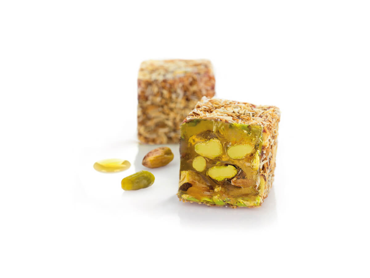 Özsafalar Şekerleme | 1982’den Günümüze Türk Lokumu & Cezerye | Aromalı Sade Lokumlar, Çeşnili Kesme Lokumlar, Geleneksel Lokumlar, Sarma Lokumlar, Çikolata Kaplı Lokumlar, Şerit Lokumlar, Cezeryeler, Special Lokumlar, Sucuk Lokumlar, Special Paketli Lokumlar, Geleneksel Paketli Lokumlar, Özel Üretim Lokumlar | Lokum Üreticisi, Toptan Lokum, Konya Lokum Üreticisi, Konya Lokum Mağazaları, İstanbul Lokum Mağazaları, Hediyelik Lokum Çeşitleri, Premium Lokum ve Şekerleme Ürünleri, Türk Tatlı Kültürü, Geleneksel Tatlılar, Hijyenik Lokum Üretimi, Modern Lokum Fabrikası, Dünya Çapında Türk Lokumu İhracatı