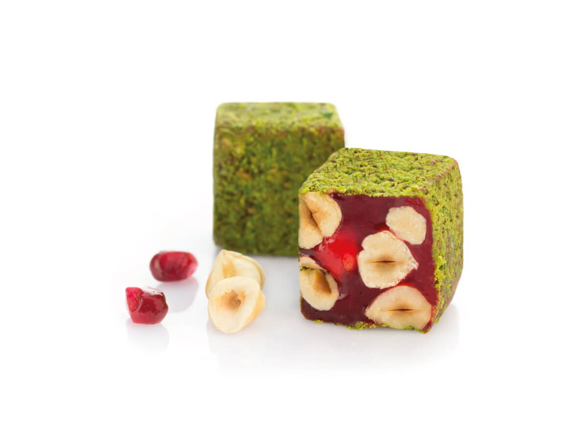 Özsafalar Şekerleme | 1982’den Günümüze Türk Lokumu & Cezerye | Aromalı Sade Lokumlar, Çeşnili Kesme Lokumlar, Geleneksel Lokumlar, Sarma Lokumlar, Çikolata Kaplı Lokumlar, Şerit Lokumlar, Cezeryeler, Special Lokumlar, Sucuk Lokumlar, Special Paketli Lokumlar, Geleneksel Paketli Lokumlar, Özel Üretim Lokumlar | Lokum Üreticisi, Toptan Lokum, Konya Lokum Üreticisi, Konya Lokum Mağazaları, İstanbul Lokum Mağazaları, Hediyelik Lokum Çeşitleri, Premium Lokum ve Şekerleme Ürünleri, Türk Tatlı Kültürü, Geleneksel Tatlılar, Hijyenik Lokum Üretimi, Modern Lokum Fabrikası, Dünya Çapında Türk Lokumu İhracatı